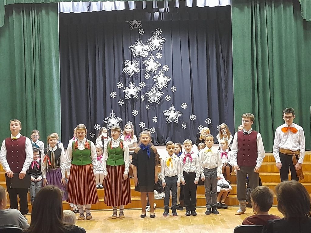Skolēnu koncerts “No sirds uz sirdi”