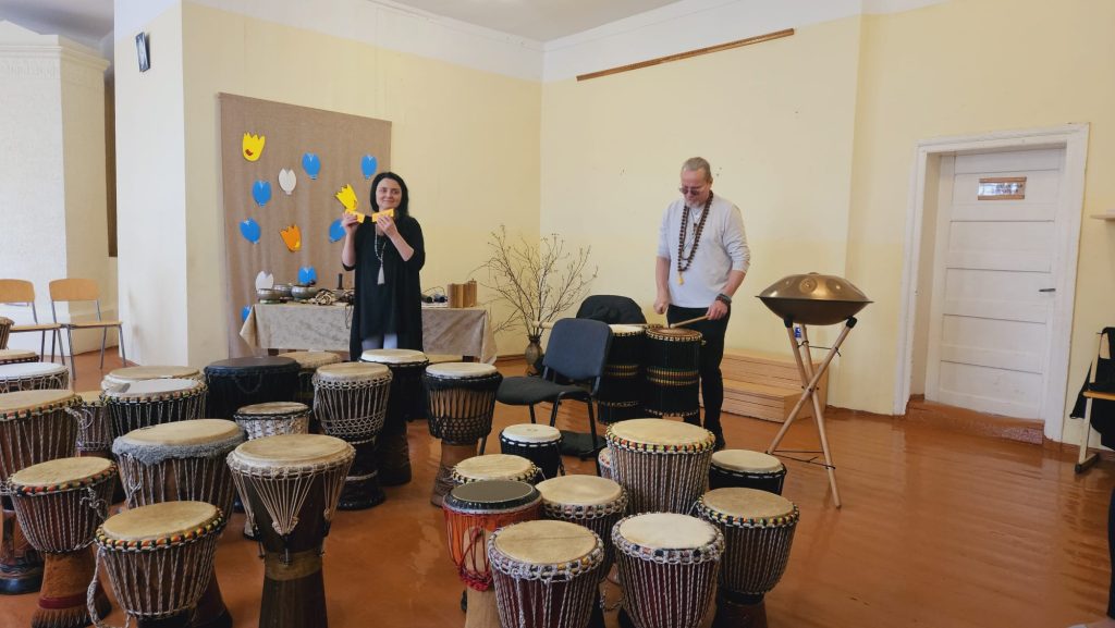 Programmas Latvijas skolas soma muzikālā darbnīca “Ritma un skaņu pasaulē”