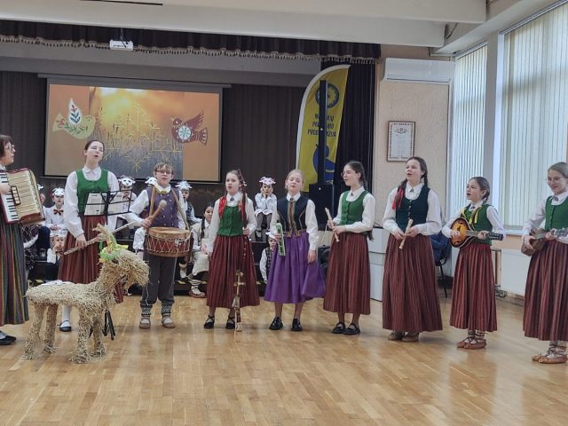 Sadraudzības pasākums ar lietuviešu skolu