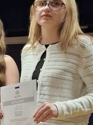 Skolēnu skatuves runas konkurss